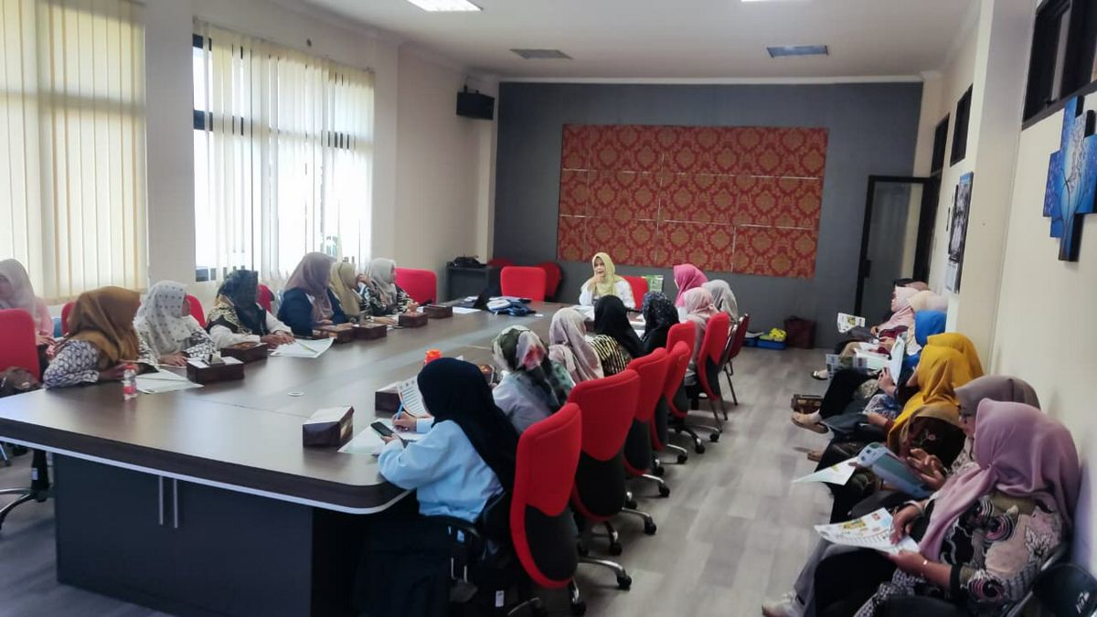 Penguatan Peran Keluarga, DPPKBPPPA Wonosobo Gelar Sosialisasi Pedoman TAMASYA dan Praktik BKB KIT Stunting